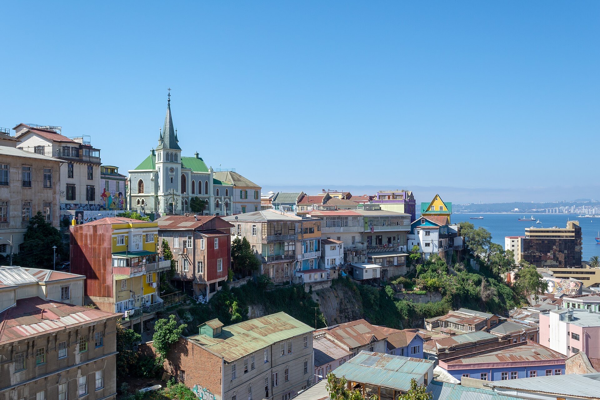 Cerro Concepción — Santiago, Valparaíso & the Coast