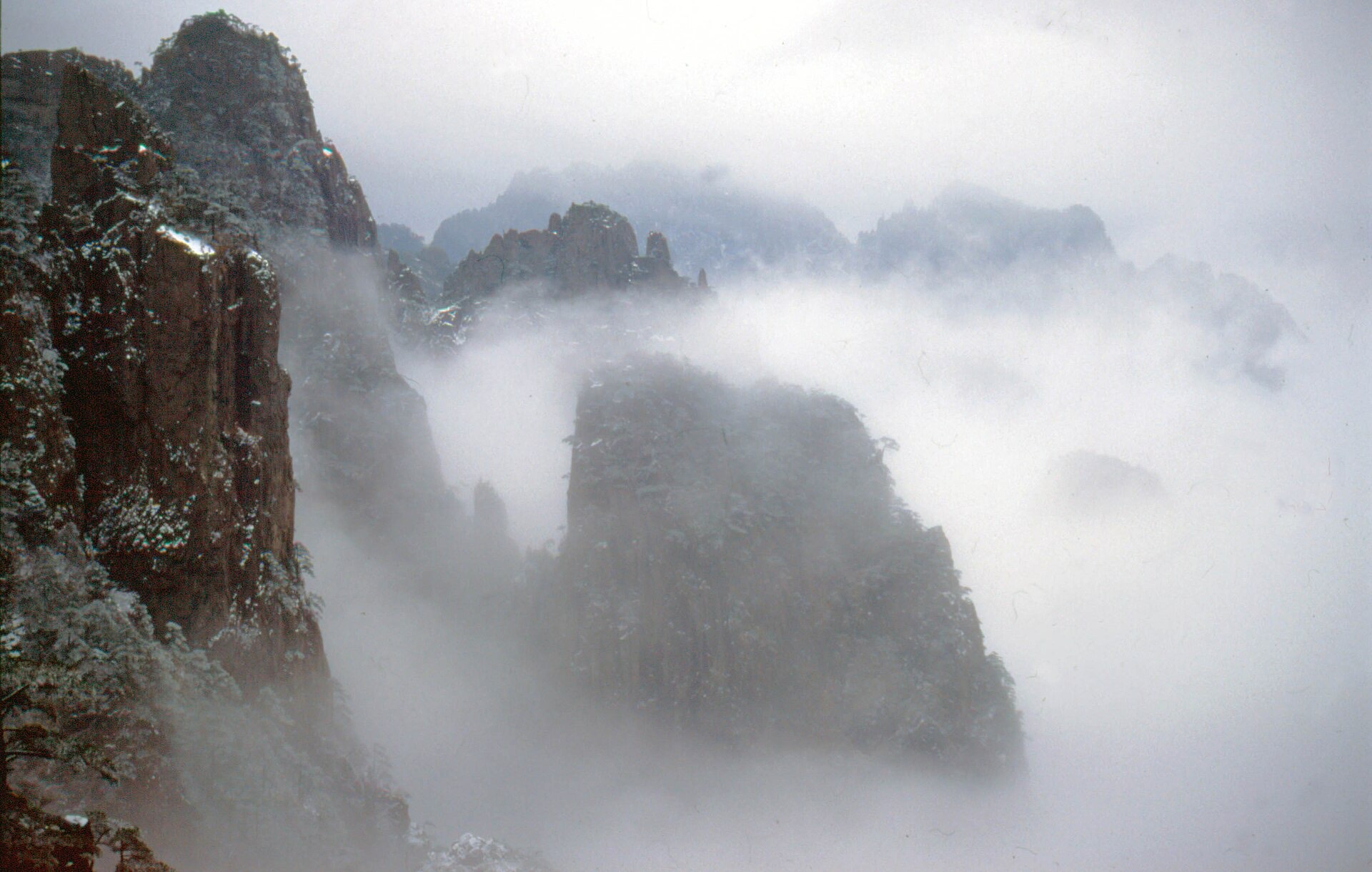 Huangshan sea of clouds — Hangzhou to the Yellow Mountains