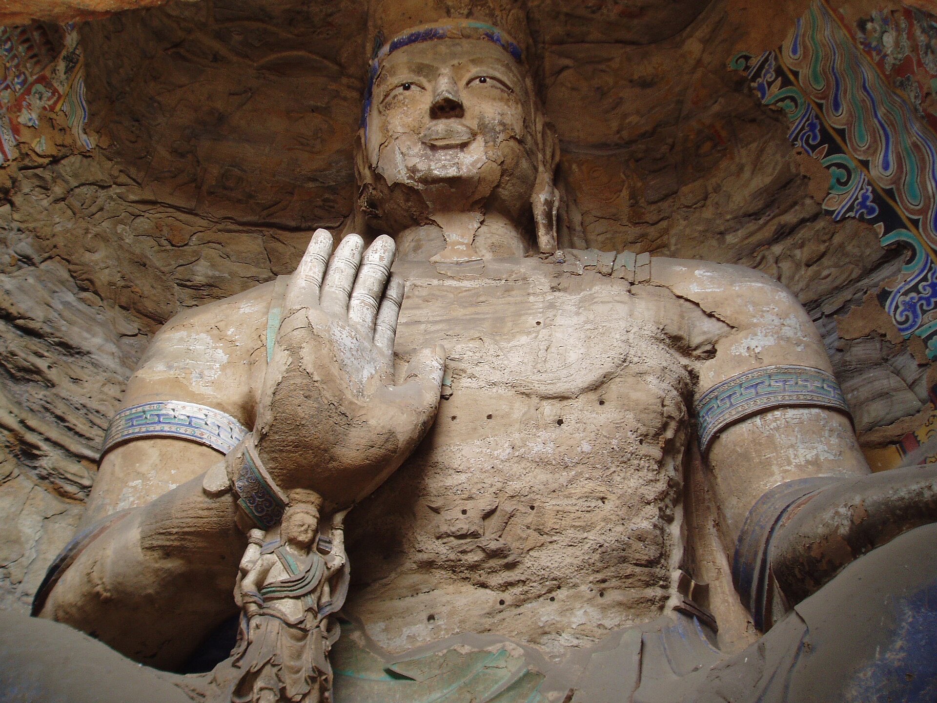 Yungang grottoes Buddha — Shanxi: Datong to Pingyao