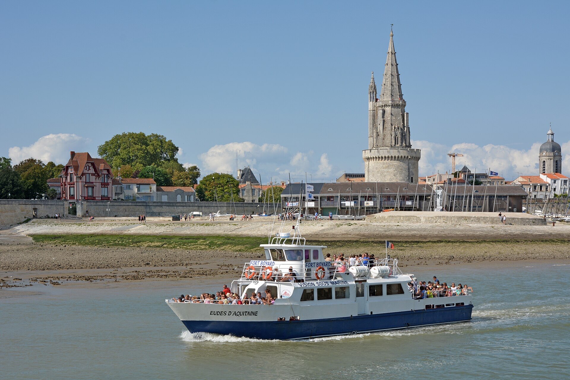 La Rochelle towers harbour — The Atlantic Coast: La Rochelle to Bordeaux