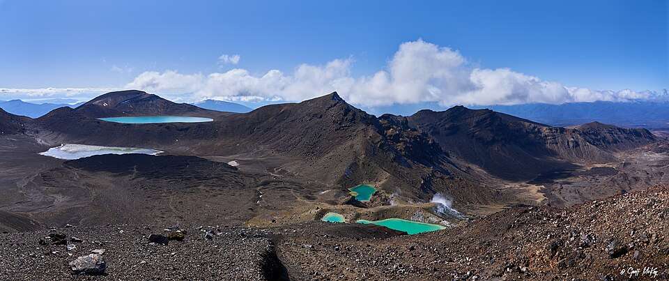 The Emerald Lakes steaming on the Tongariro Crossing