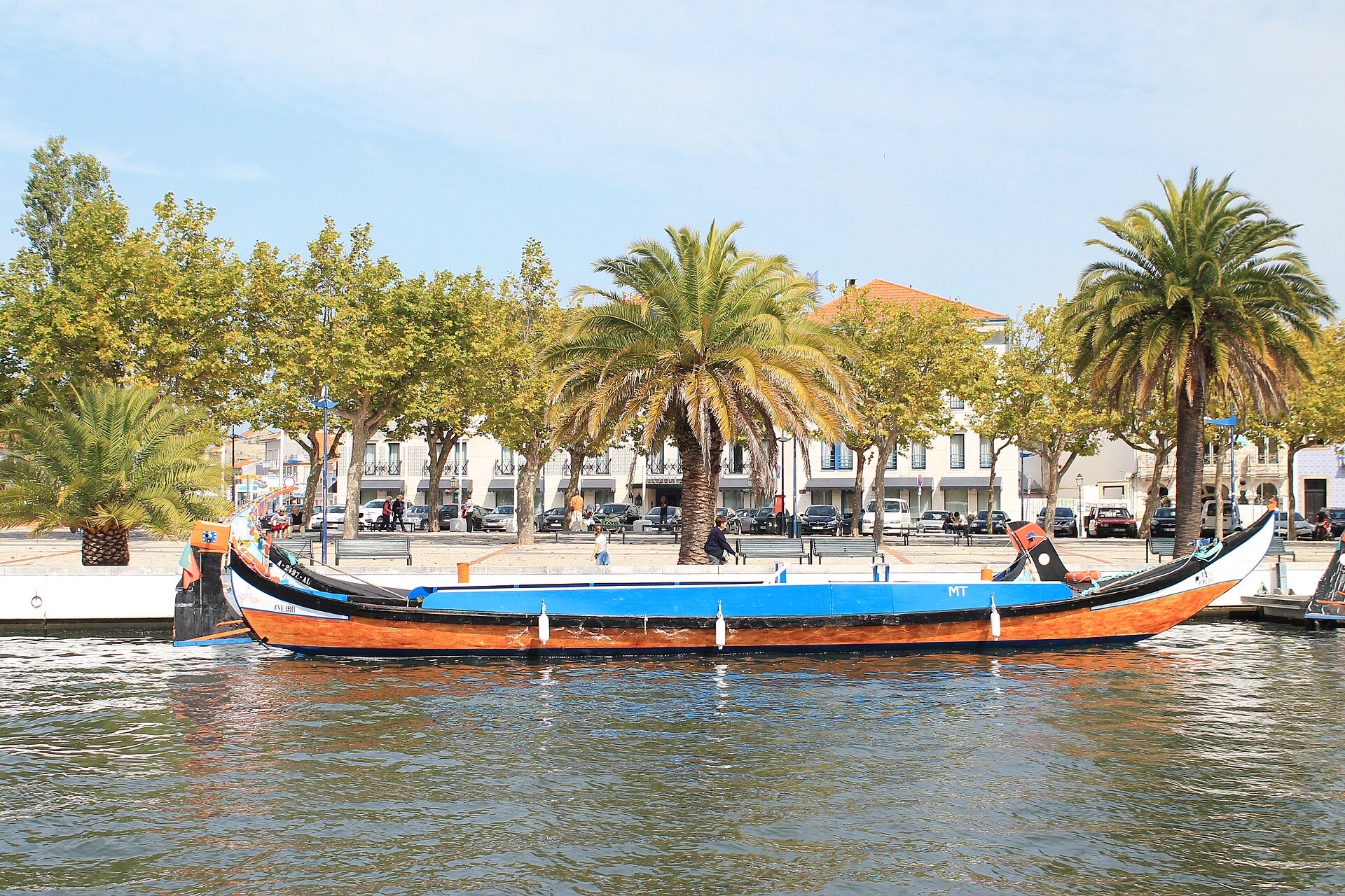 Aveiro moliceiro canal — The Beiras: Coimbra to Monsanto