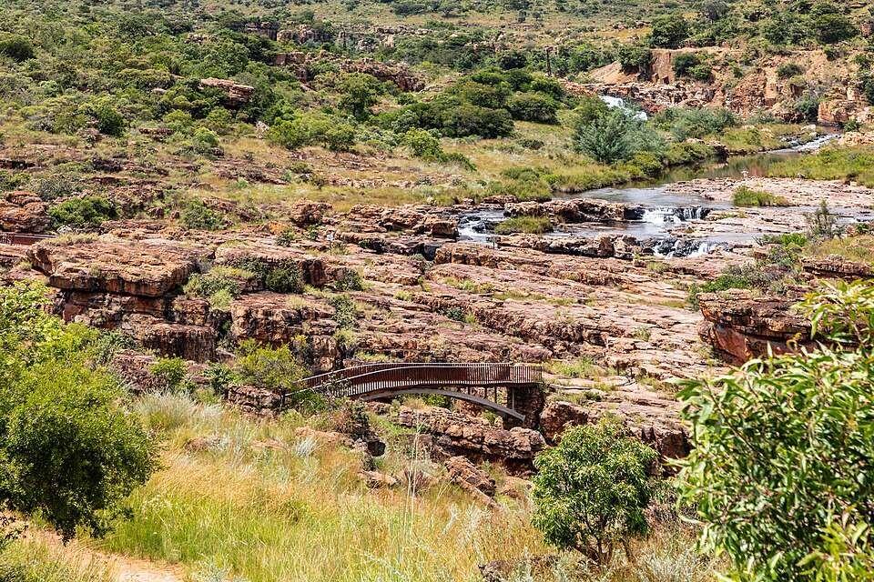 The Blyde River Canyon's Three Rondavels above the river bend