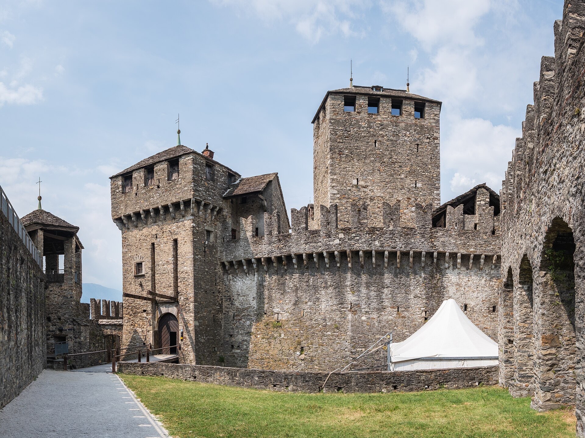 Bellinzona castles — Ticino